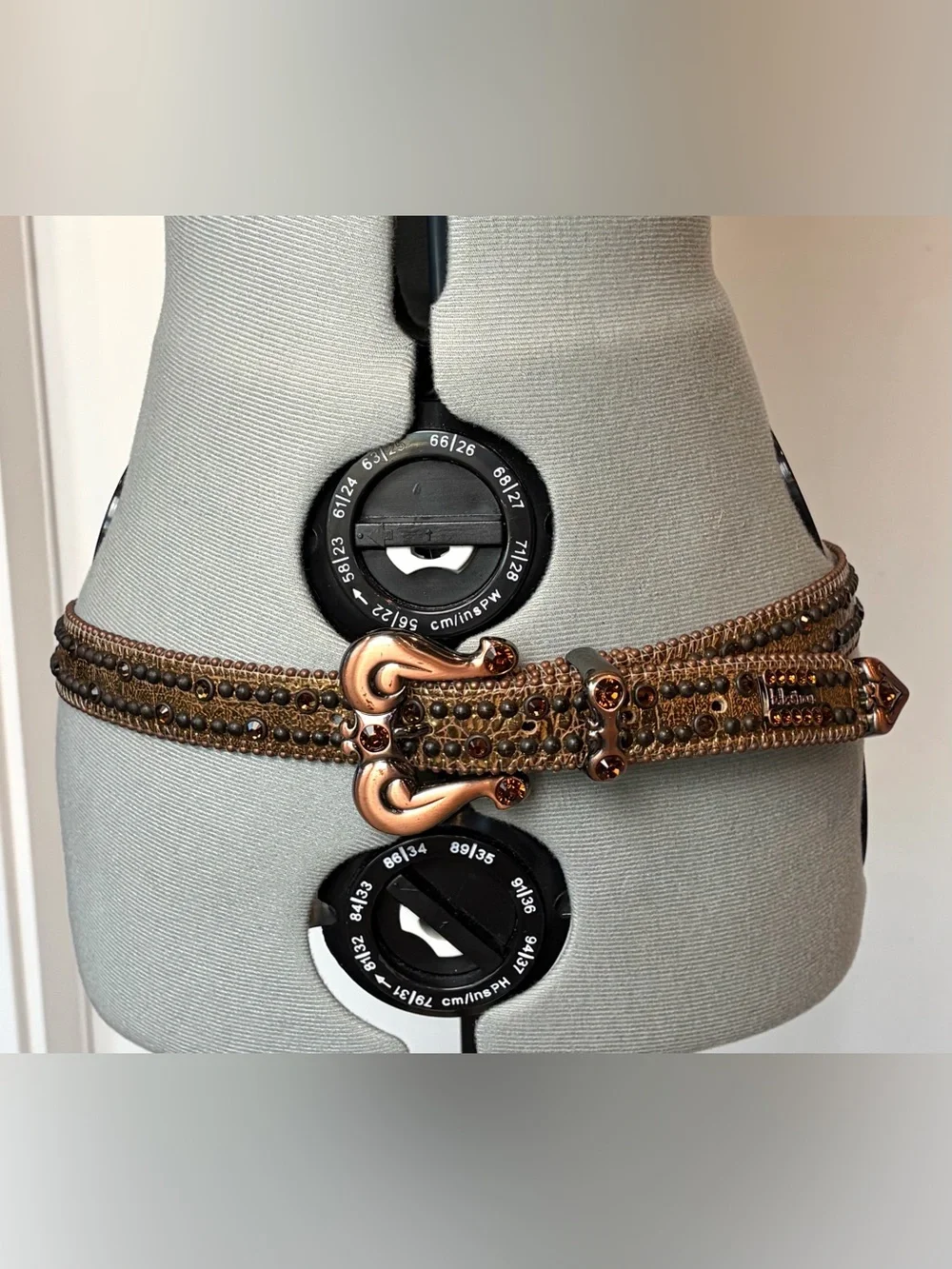 B.B. Simon Jeweled 1.25” Leather Belt Bronze-Tone Hardware, 30-35, EUC